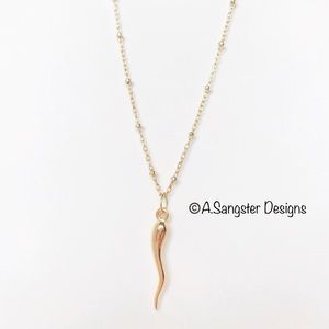 30” Dainty 14K Gold Filled Italian Horn Necklace